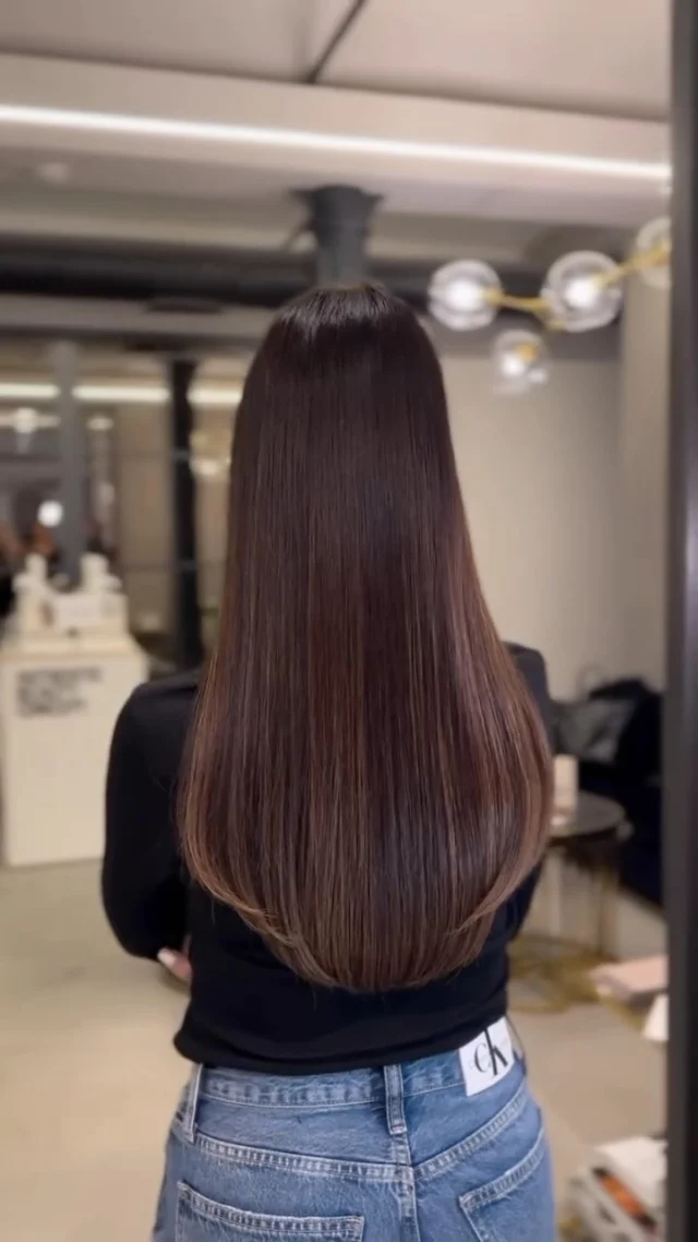 Неймовірно комфортне та безпечне нарощування від Hairtalk extensions 

Стрічкове нарощування волосся – це проста у виконанні процедура, що виключає ризик пошкодження волосся.

✔️ ніякого термонагріву, отже більш щадна процедура для рідного волосся
✔️економія вашого часу-повне нарощування від 30 хв. 
✔️ Не натягується жодна волосинка, пасма не відчутні і не видимі. 
✔️ Можливе нарощування навіть на найкоротшу довжину. 

Вибираючи холодне стрічкове нарощування волосся, Ви не тільки збережете Здоров’я власного волосся, але і зможете відростити власну довжину. 

Холодне стрічкове нарощування волосся можна вважати більш сучасним, а значить прогресивним способом стати володаркою розкішної зачіски.

Залишились питання? Наші менеджери із задоволенням на них дадуть відповідь 👌

#hairtalk #hairtalkextensions #hairgoals #hairwear #smartpart #wonderfill #alopecia #стрічковенарощенняволосся #срічковеволосся #волосся #волосиналентах #волосыналеске #продажволосся #продажаволосодесса #hairtalkukraine
 @studiovivian